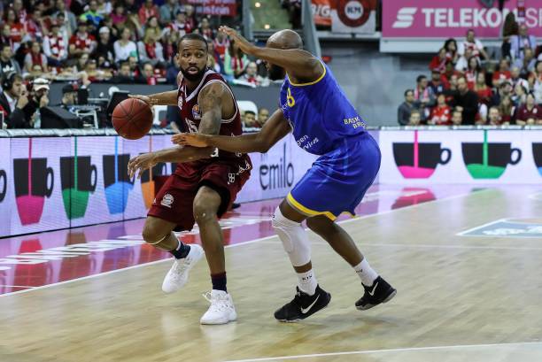 射的亮眼表 射的亮眼表